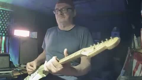 flamingfartguy online show from December 2, 2024, 7:25 am
