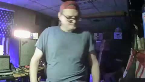 flamingfartguy online show from December 2, 2024, 10:28 am