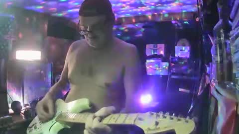 flamingfartguy online show from March 8, 2025, 8:44 am