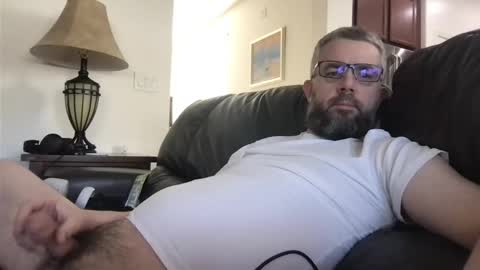 Snapshot of fleas1 chatting on December 6, 2024, 9:35 pm fleas1 online show from December 6, 2024, 9:35 pm