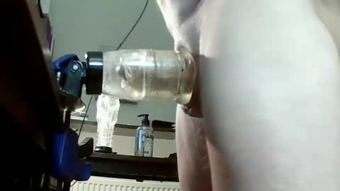 Snapshot of fleshlight4246 chatting on December 9, 2024, 8:23 pm UK Fleshlight Fucker online show from December 9, 2024, 8:23 pm