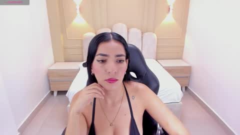 Snapshot of fleurgreco chatting on March 12, 2026, 12:11 pm FLEUR online show from March 12, 2026, 12:11 pm