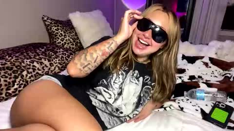 Roxy online show from March 5, 2026, 7:04 am