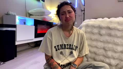 Roxy online show from July 2, 2026, 12:22 pm