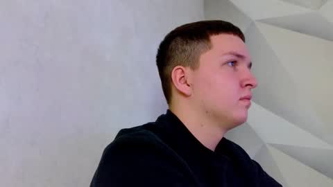 flio_gotem online show from December 16, 2025, 2:49 am