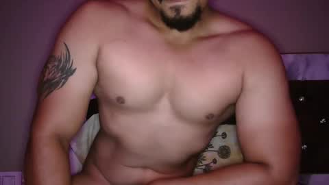 flirtsxxx online show from October 6, 2025, 7:33 pm