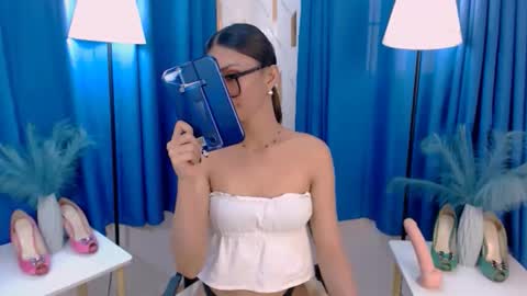 Marga online show from April 30, 2026, 3:02 am