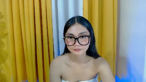 Snapshot of flirtymarga chatting on August 7, 2026, 2:13 am Marga online show from August 7, 2026, 2:13 am