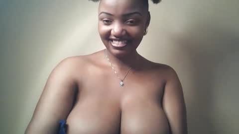 flirtymimie online show from May 14, 2026, 9:27 am