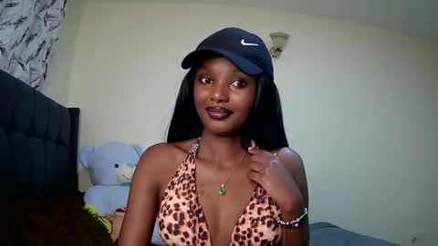 sheery online show from January 17, 2025, 11:38 am