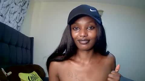 sheery online show from January 22, 2025, 8:18 am
