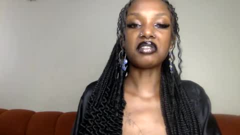 sheery online show from June 17, 2026, 10:50 am