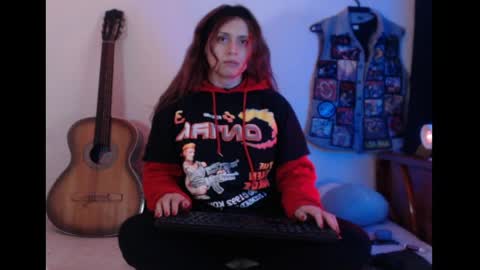 Snapshot of flor3citarockera chatting on May 19, 2026, 2:45 pm flor3citarockera online show from May 19, 2026, 2:45 pm