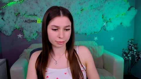 Snapshot of flora_ri chatting on April 7, 2026, 12:38 pm just ask me online show from April 7, 2026, 12:38 pm