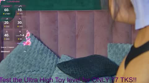 Vanessa online show from October 23, 2025, 6:34 am