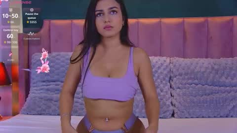 Vanessa online show from October 29, 2025, 5:53 am