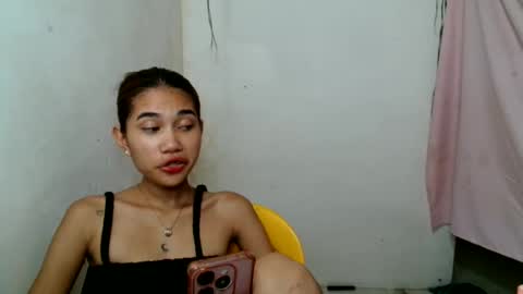 Snapshot of florloversweet1 chatting on March 17, 2026, 5:38 pm florloversweet1 online show from March 17, 2026, 5:38 pm