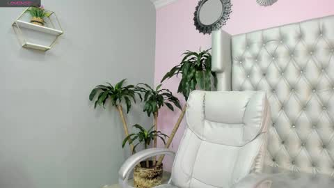 Dulce online show from January 12, 2025, 9:51 pm