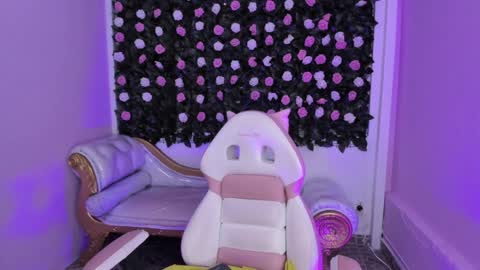 Dulce online show from February 6, 2025, 2:26 pm
