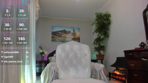 Snapshot of flower_nicole chatting on September 26, 2025, 10:25 pm Nicole online show from September 26, 2025, 10:25 pm