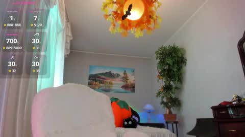 Snapshot of flower_nicole chatting on October 18, 2025, 4:04 am Nicole online show from October 18, 2025, 4:04 am