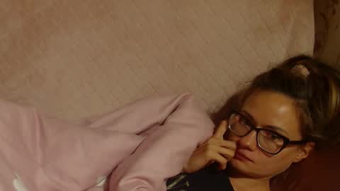 Snapshot of flowercandydoll chatting on October 2, 2025, 5:09 pm say meow and send tip online show from October 2, 2025, 5:09 pm