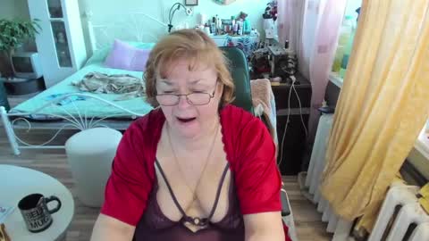 Flowerlower online show from April 29, 2026, 4:27 am