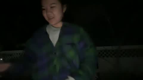 Snapshot of flowerlvr chatting on January 15, 2025, 1:45 am flowerlvr online show from January 15, 2025, 1:45 am