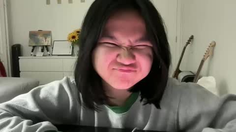 Snapshot of flowerlvr chatting on January 18, 2025, 4:48 am flowerlvr online show from January 18, 2025, 4:48 am