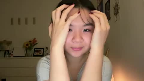 Snapshot of flowerlvr chatting on January 22, 2025, 4:55 am flowerlvr online show from January 22, 2025, 4:55 am