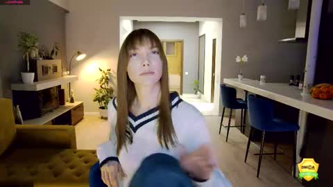 Snapshot of flowerr_powerr chatting on February 27, 2026, 7:47 pm Katrin online show from February 27, 2026, 7:47 pm