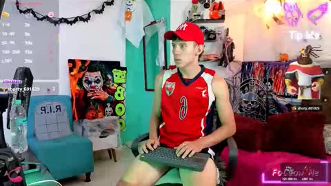 flowers109 online show from October 15, 2025, 9:48 pm