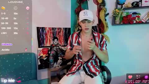 flowers109 online show from December 13, 2025, 11:32 pm