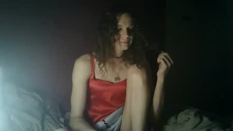 Snapshot of flowpinou chatting on October 30, 2025, 12:23 am Emmy online show from October 30, 2025, 12:23 am