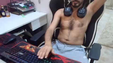 Snapshot of flowthefun chatting on July 5, 2026, 4:19 am flowthefun online show from July 5, 2026, 4:19 am