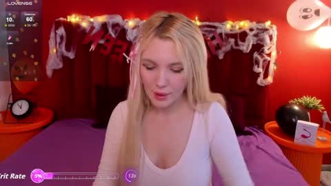 Monica online show from October 20, 2025, 1:17 am