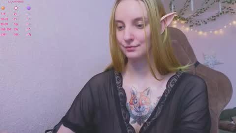 Snapshot of fluffy_muffin3 chatting on February 17, 2026, 9:39 am Agatha online show from February 17, 2026, 9:39 am