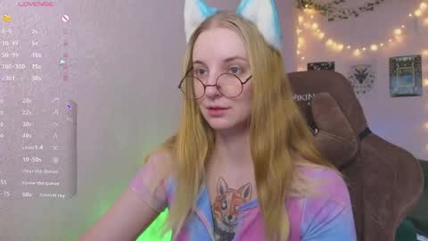 Snapshot of fluffy_muffin3 chatting on April 29, 2026, 8:51 am Agatha online show from April 29, 2026, 8:51 am