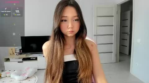Rose online show from April 24, 2026, 4:15 am
