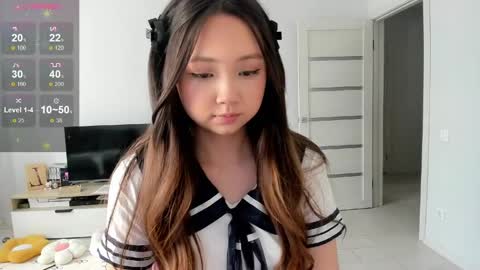 Rose online show from April 27, 2026, 4:43 am