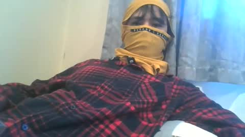 fluffycroissant07 online show from May 17, 2026, 9:00 pm