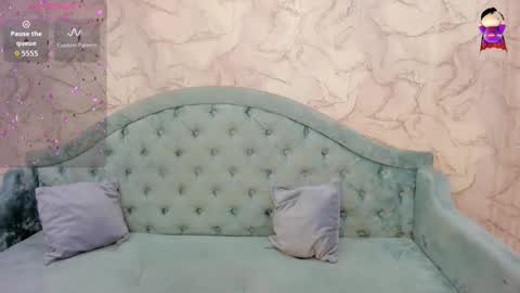 Lina online show from March 6, 2026, 11:56 pm