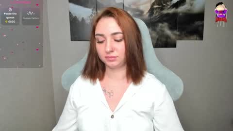 Lina online show from June 14, 2026, 2:24 am