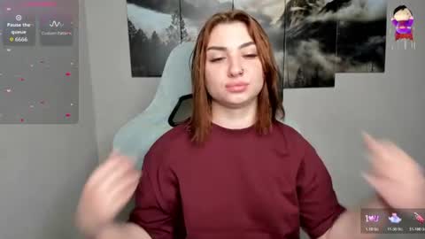 Lina online show from June 18, 2026, 12:44 am