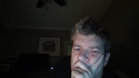 Snapshot of fluidconscience chatting on December 10, 2024, 7:05 am FluidConscience online show from December 10, 2024, 7:05 am