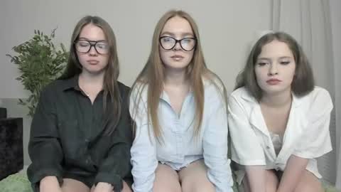 Emma online show from July 22, 2026, 8:55 pm
