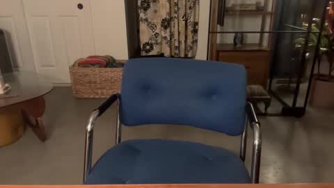 fnkywht60smthng_ online show from February 5, 2026, 7:02 am