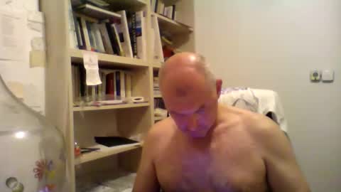 Snapshot of fojtik chatting on September 22, 2025, 7:05 pm Fojtik online show from September 22, 2025, 7:05 pm