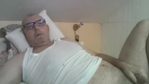 Snapshot of fojtik chatting on November 9, 2025, 7:06 am Fojtik online show from November 9, 2025, 7:06 am