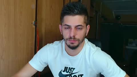 Snapshot of followknight chatting on September 16, 2025, 6:31 pm independent model online show from September 16, 2025, 6:31 pm